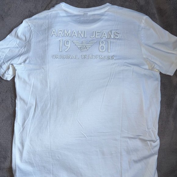 Armani Jeans Men's T-Shirt | Small | White T-Shirt | Men's Shirts | Designer - Picture 2 of 3